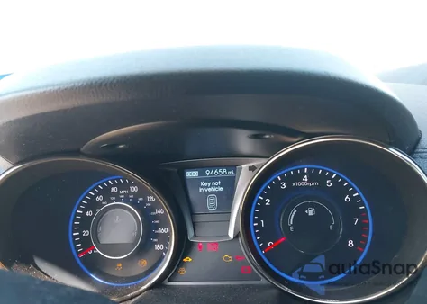 2015 Hyundai Genesis из США, поврежденный, VIN KMHHU6KJ9FU124846